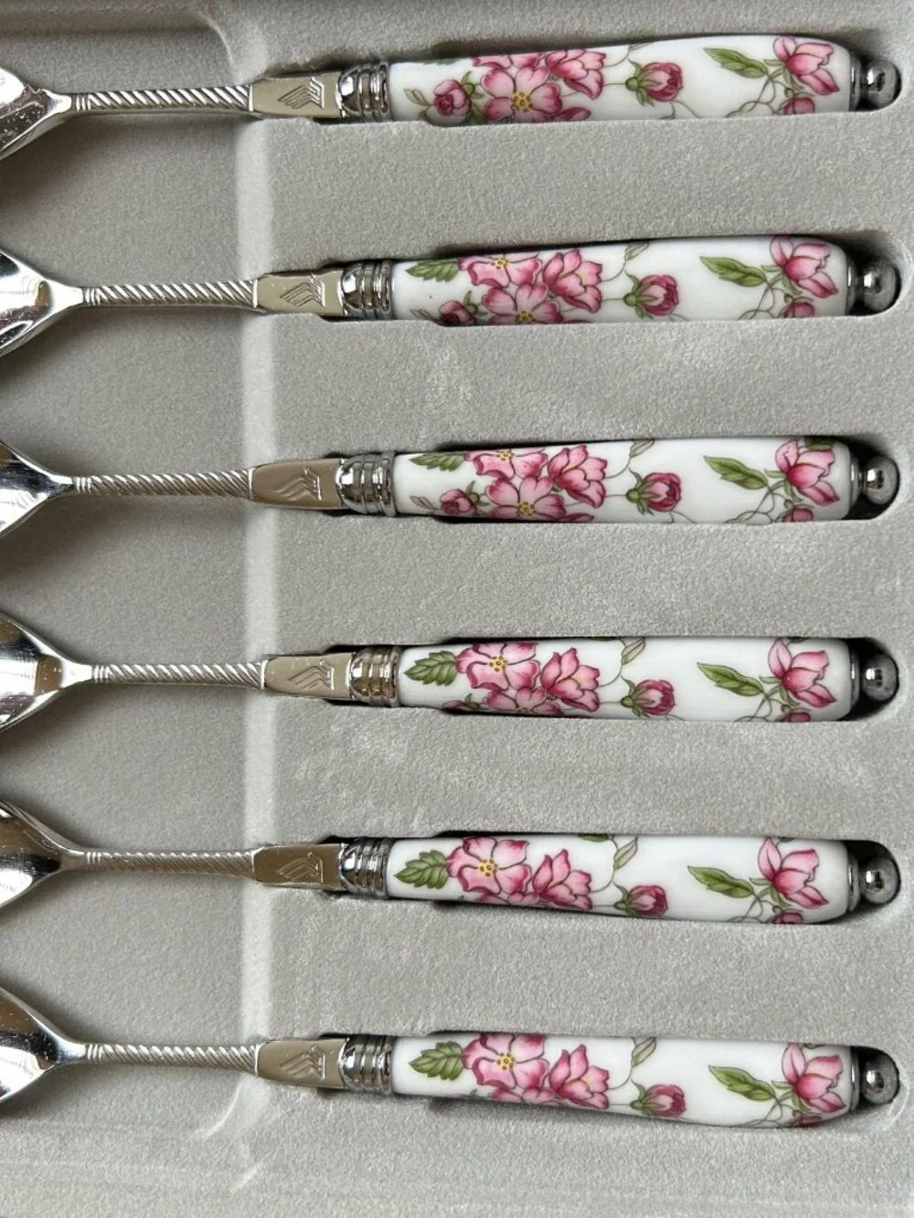 Set of 2 Vintage Singapore Airlines Small Tea Spoons Flower handles NEW 12 total
